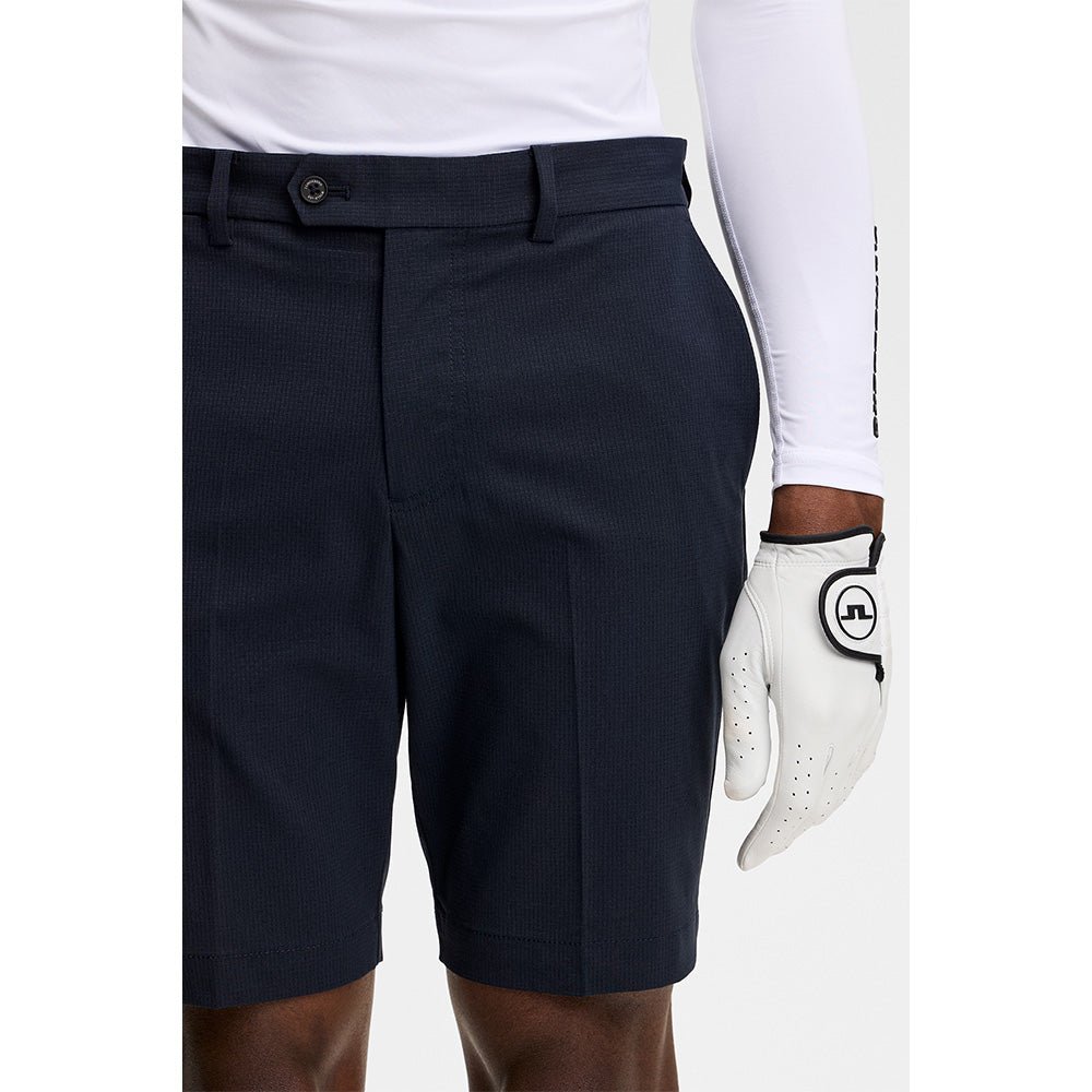 Vent Shorts