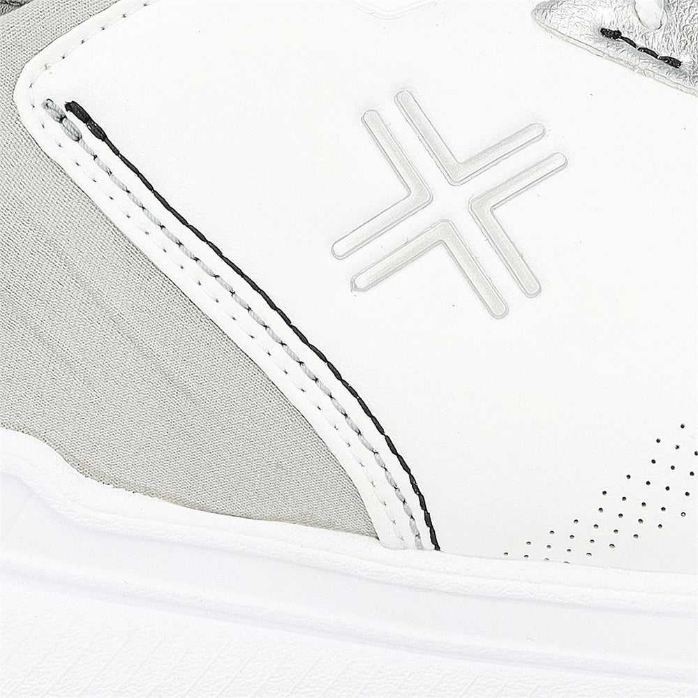 x 005 Spikeless Golf Shoes