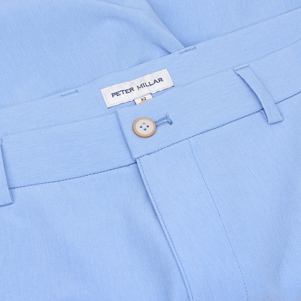 Featherweight Performance Short