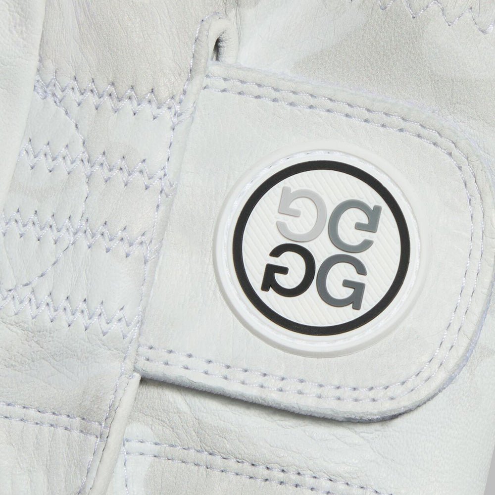 Women's Signature Camo Golf Glove