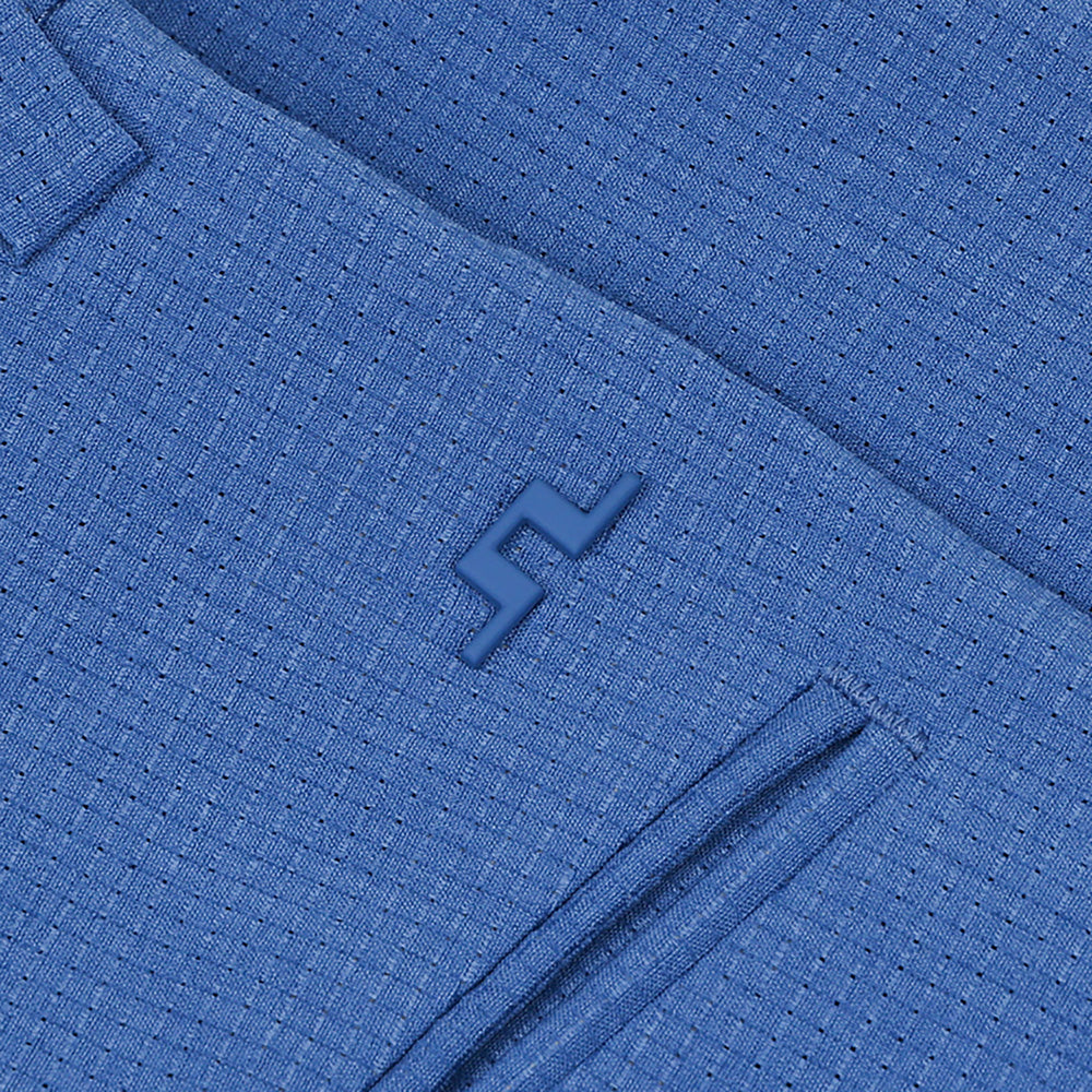 Vent Shorts