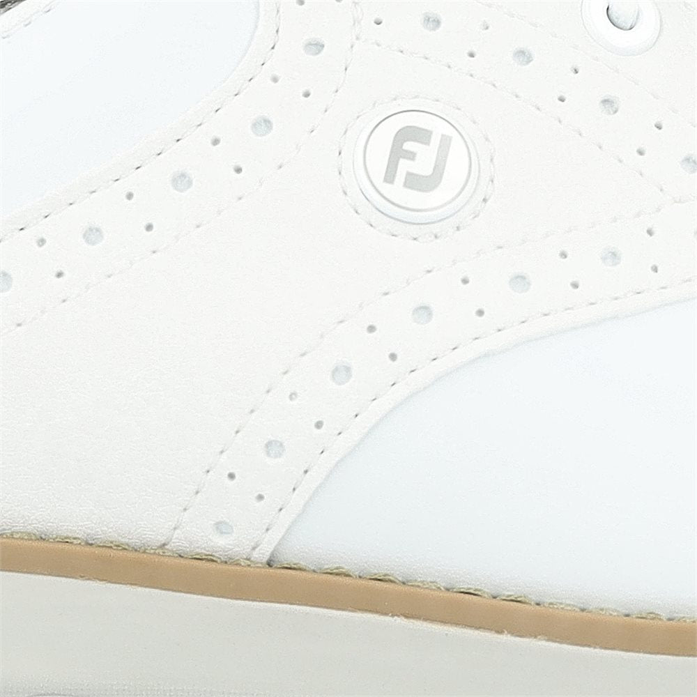 Women's Traditions Golf Shoes - Previous Season