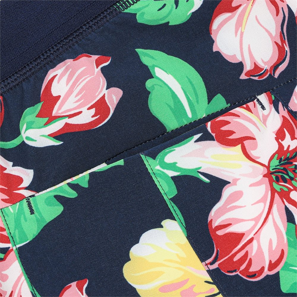 Women's 4-Way Stretch With Back Pleats 15" Iconic Hibiscus Skirt