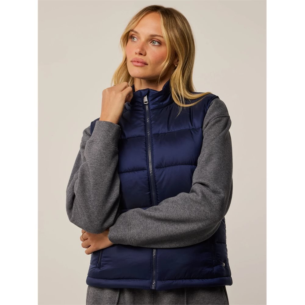 Women's Aries Quilted Hooded Vest - Fairway Styles