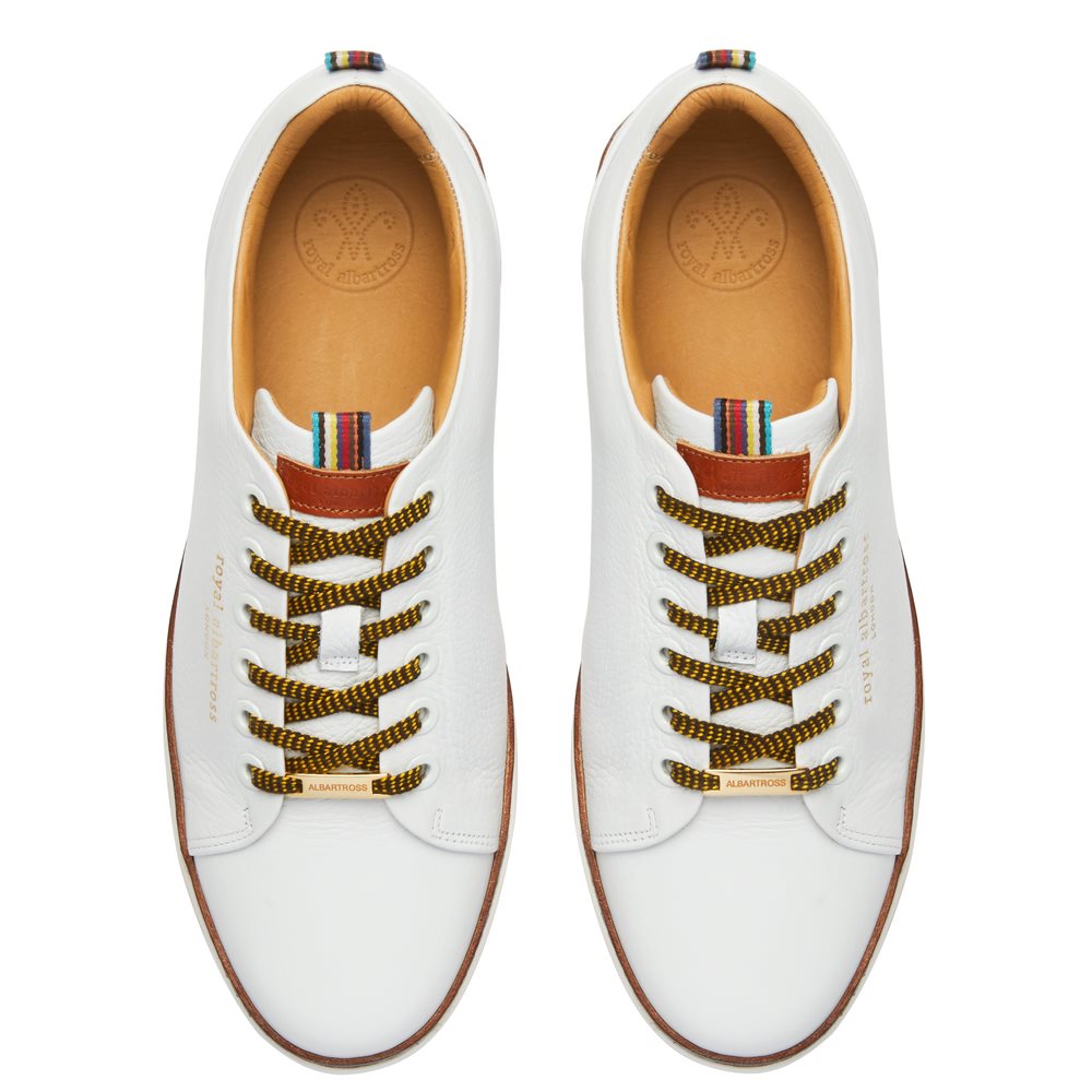 The Pontiac Spikeless Golf Shoes