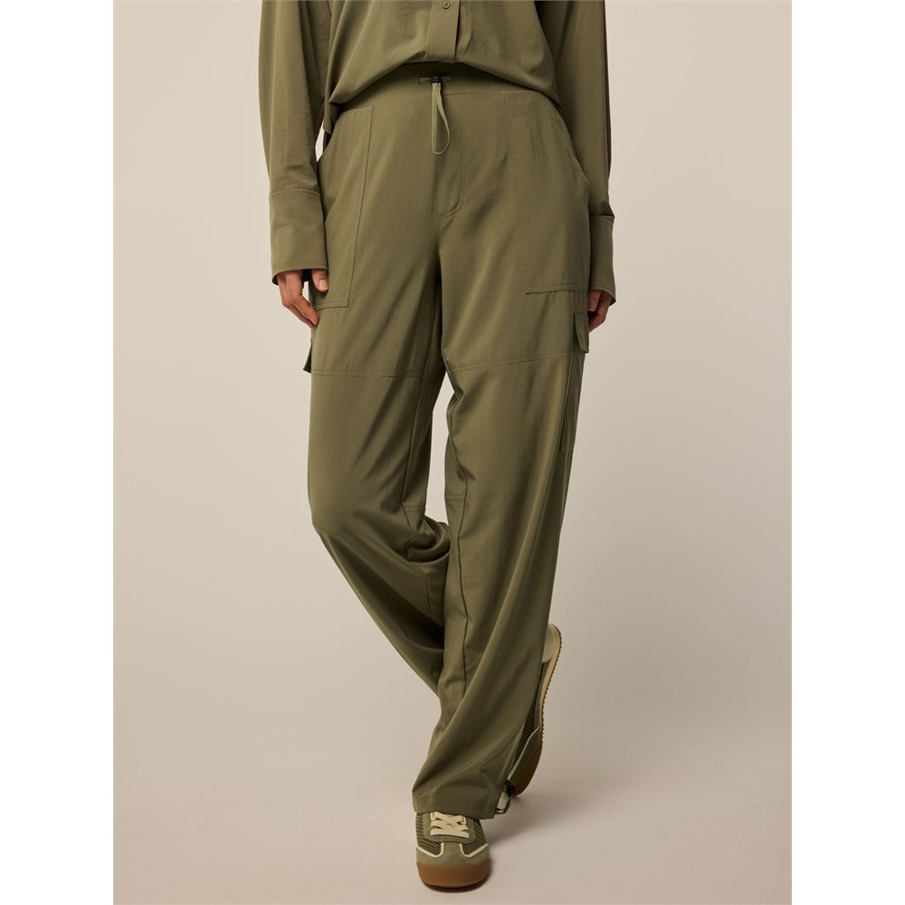 Women's Ashe Cargo Pants - Fairway Styles