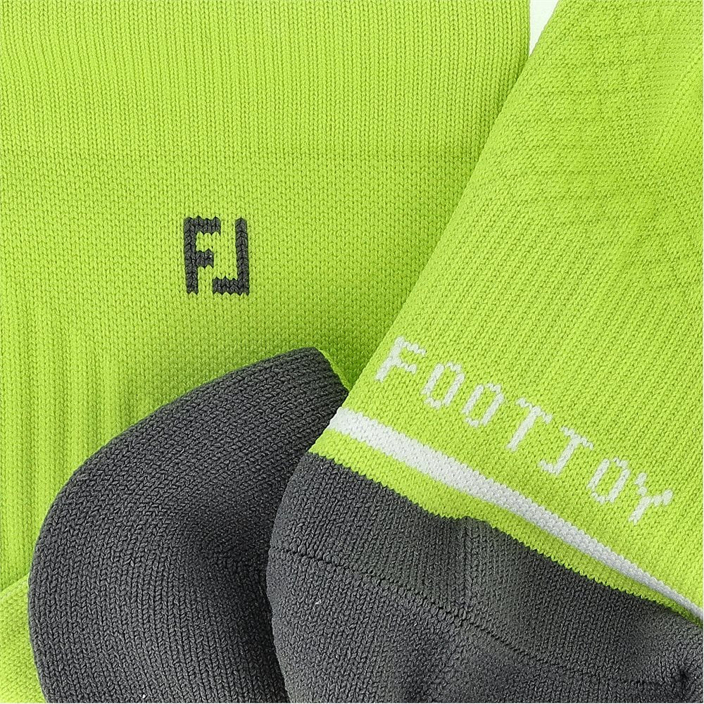 Tech D.R.Y. Crew Socks