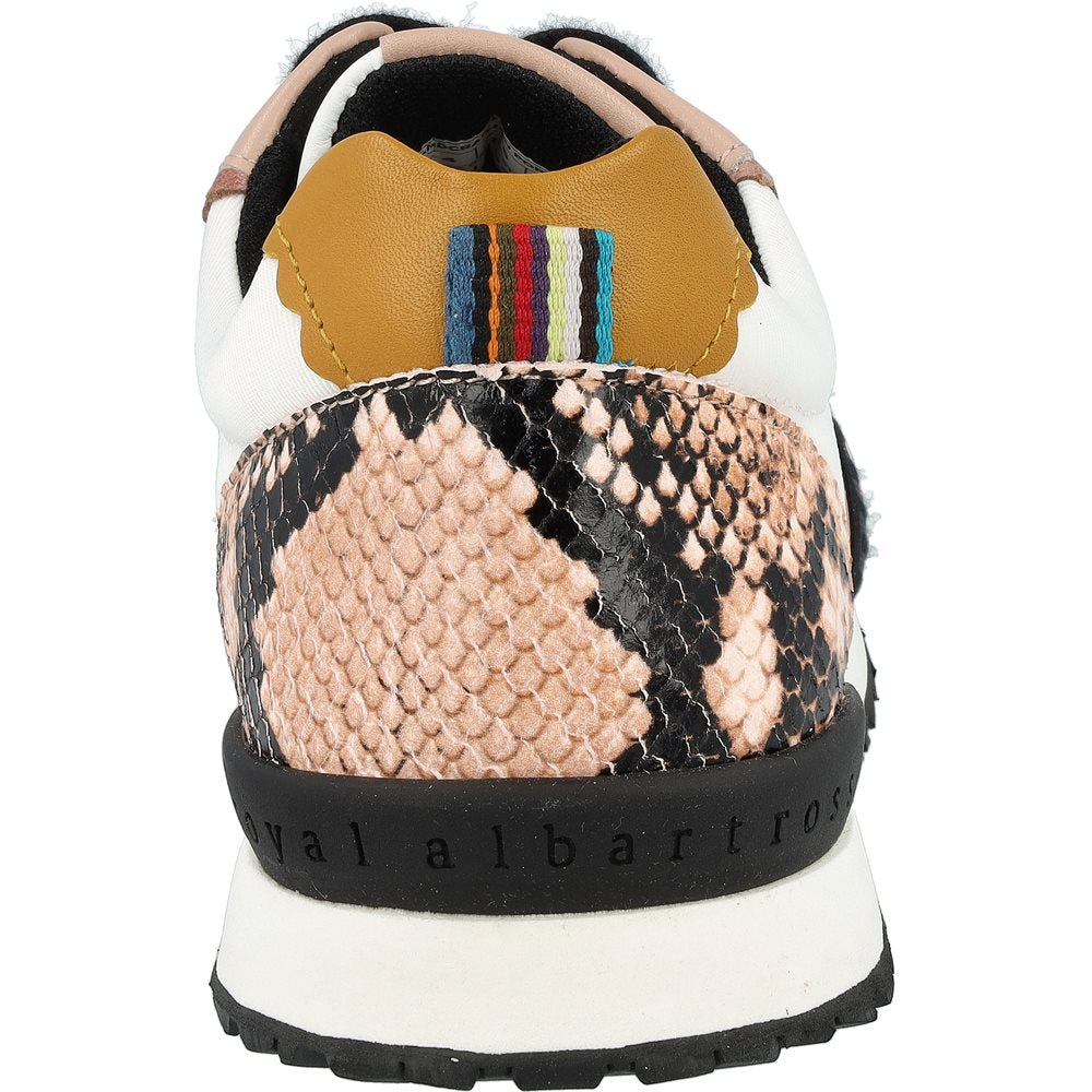 Women's Strider Luxe Spikeless Golf Shoes