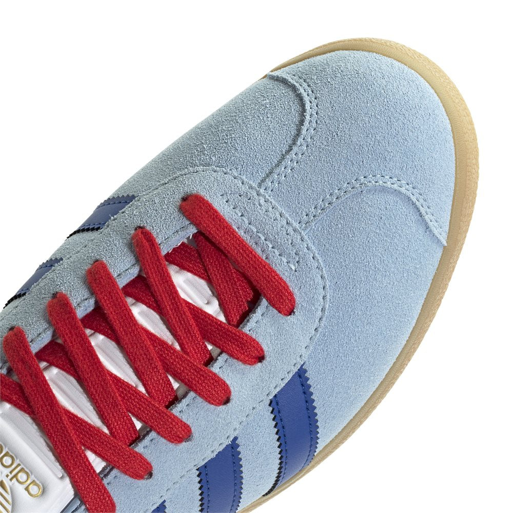 Gazelle Spikeless Golf Shoes