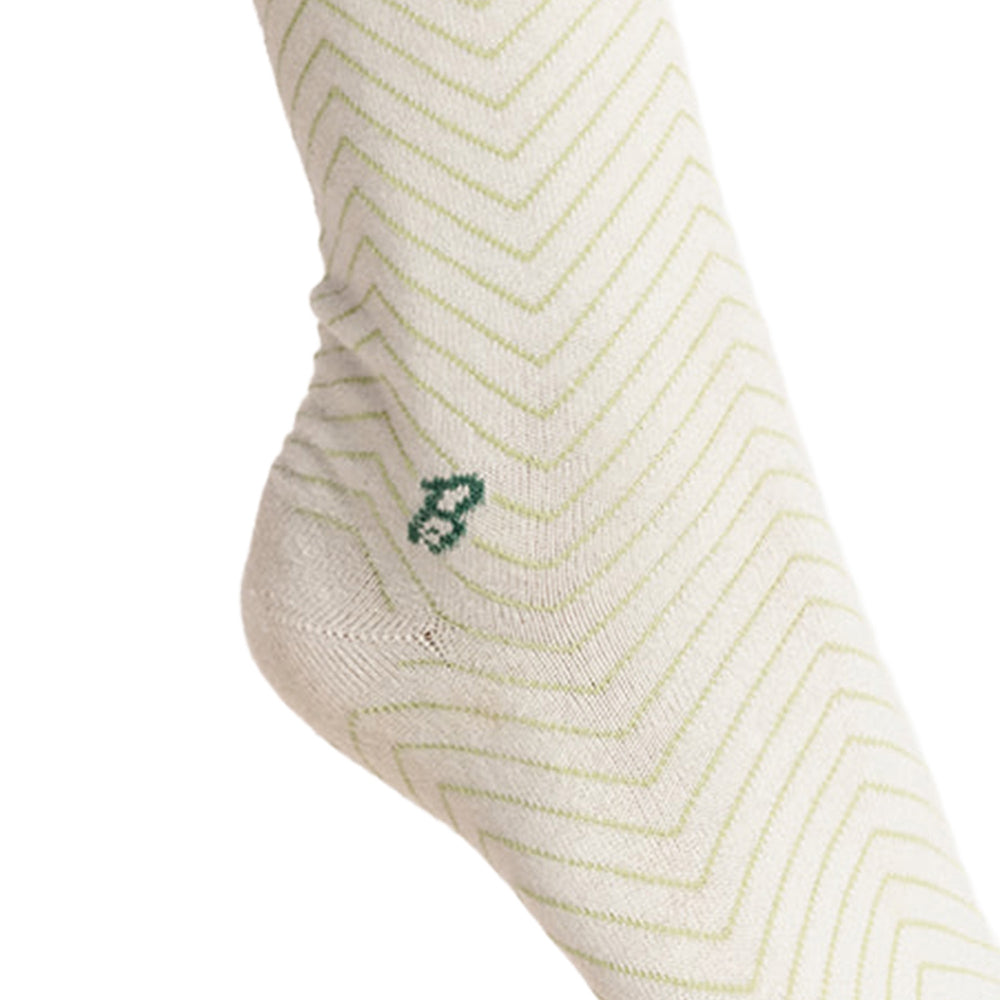 Fore All x Barbie™ Women's Maude Ruffle Socks