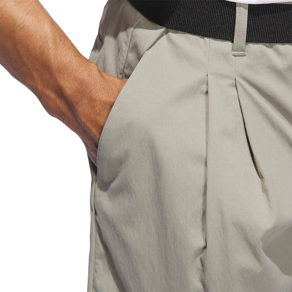 Go-To Pleated Shorts