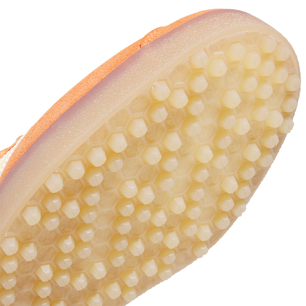 Gazelle Spikeless Golf Shoes