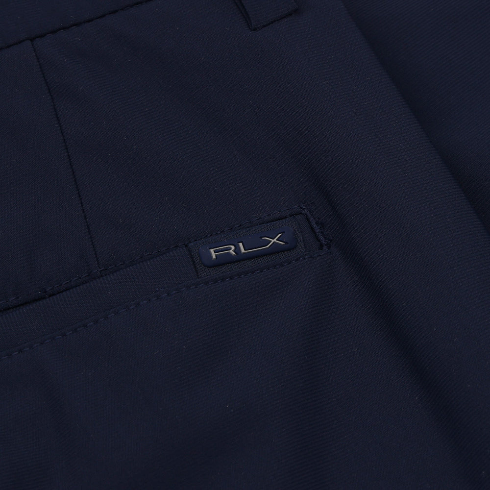 Tailored Fit Stretch Knit 8" Shorts