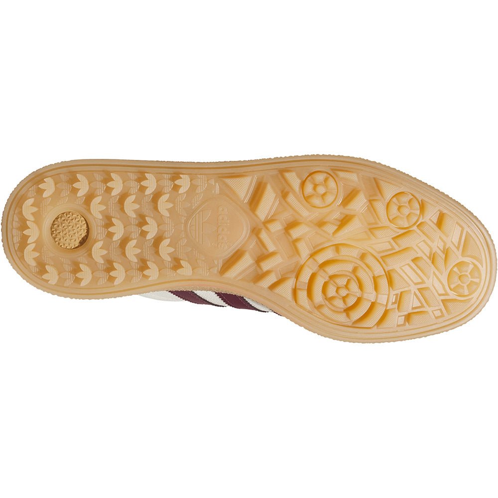 Spezial Spikeless Golf Shoes
