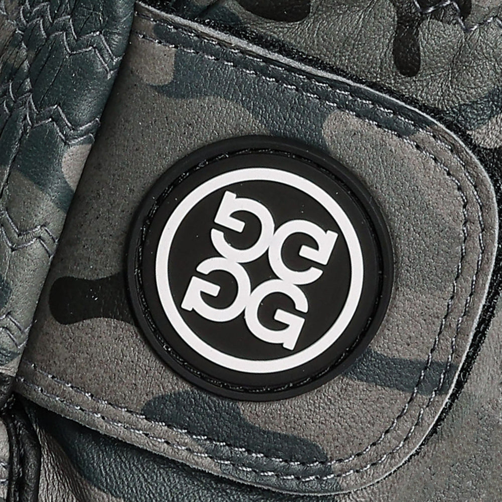 Signature Camo Golf Glove