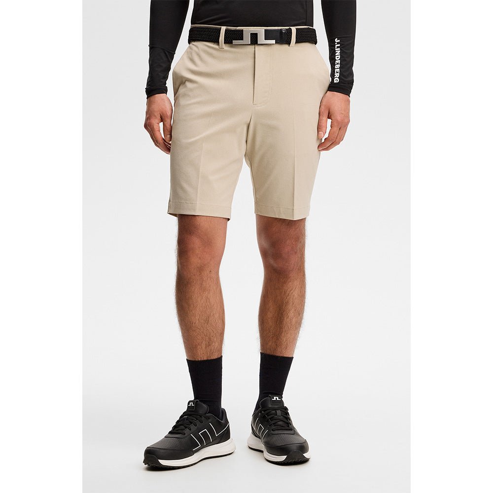 Vent Shorts