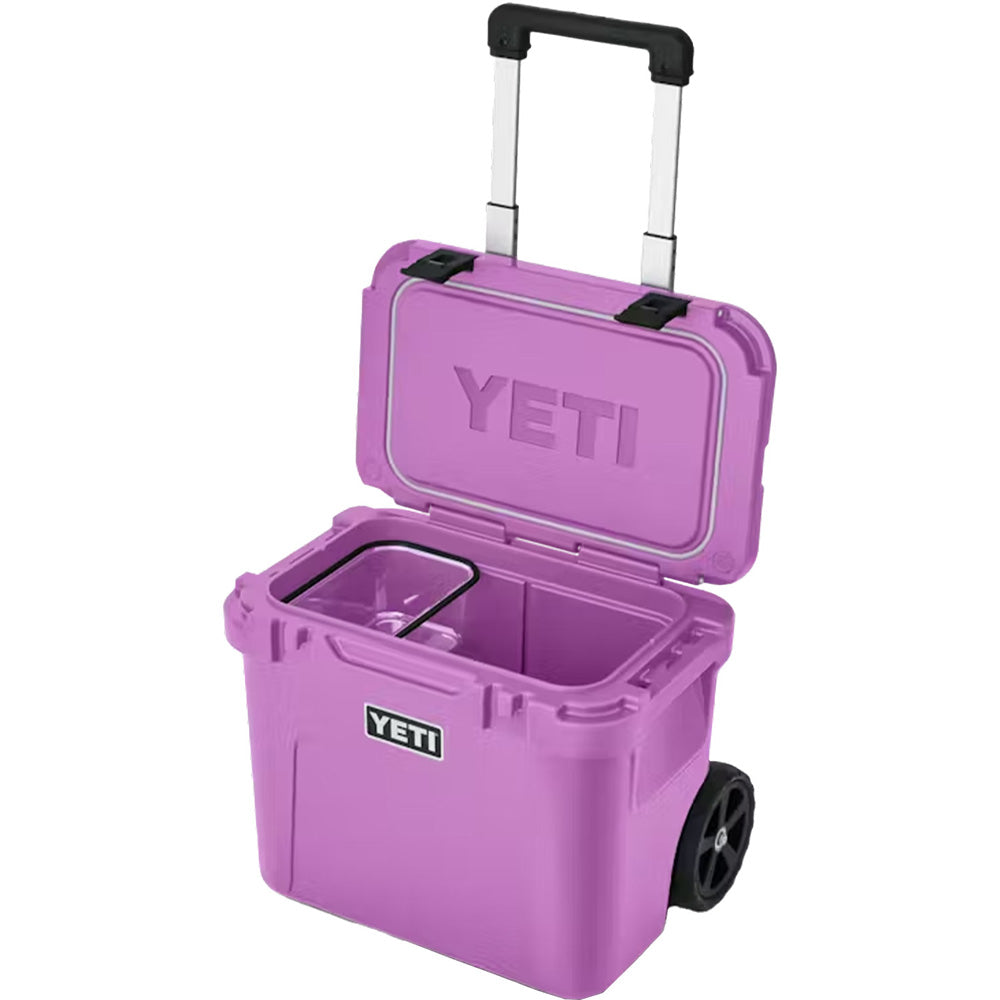 Roadie 32 Wheeled Cooler