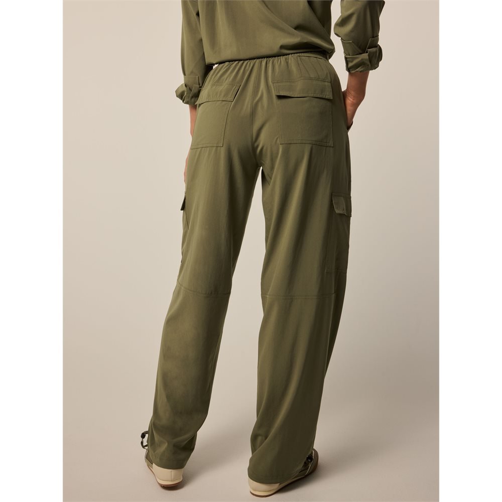 Women's Ashe Cargo Pants - Fairway Styles