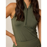 Women's Vesta Sleeveless 1/4 Zip Blade Collar Top