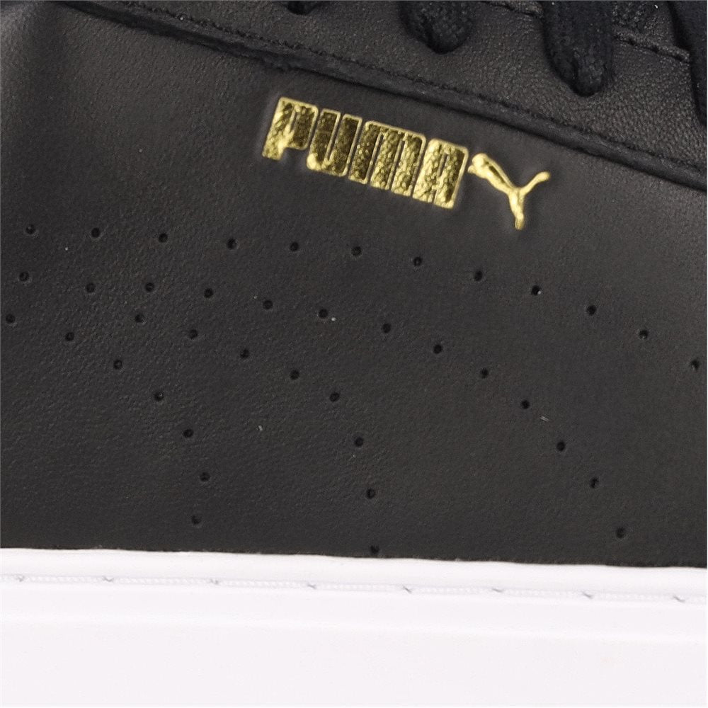 Classic G Spikeless Golf Shoes
