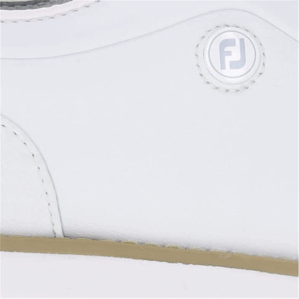 Women's Traditions Cap Toe Golf Shoes