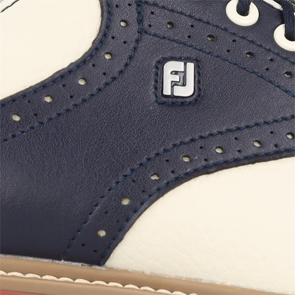 Traditions Spikeless Golf Shoes
