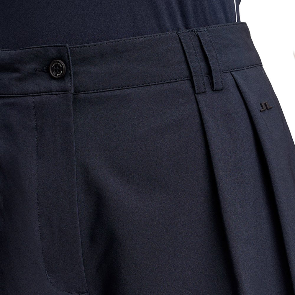 Women's Carmen Shorts