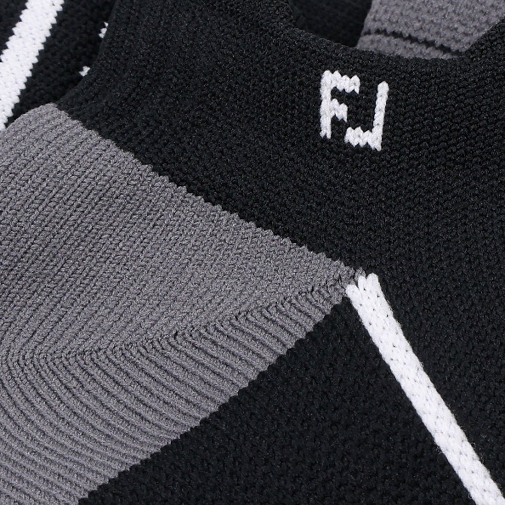Tech D.R.Y. Roll Tab Socks