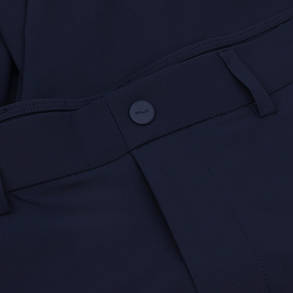 Tailored Fit Stretch Knit 8" Shorts
