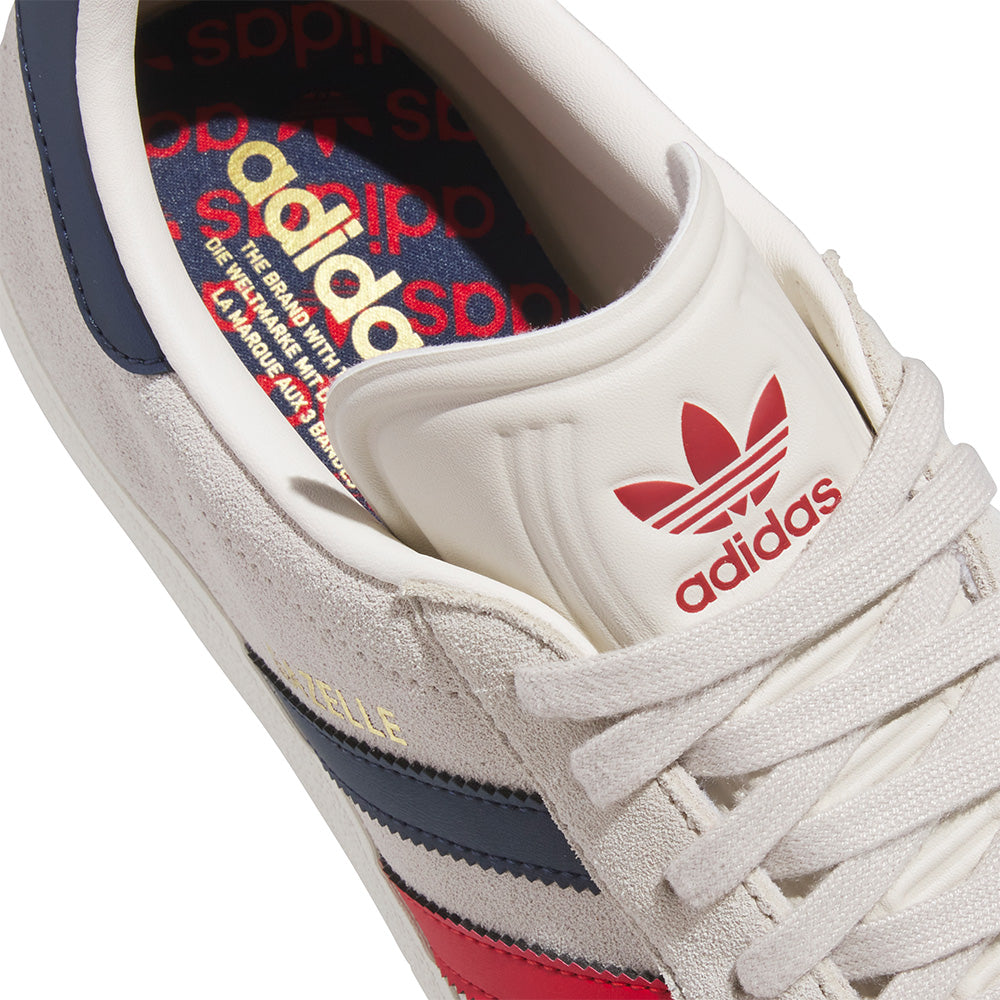 Gazelle Spikeless Golf Shoes