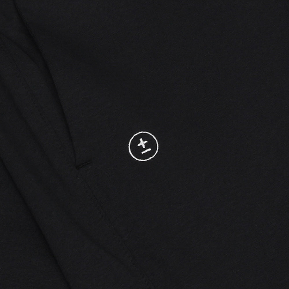 Chaperone 9" Shorts